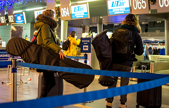 ПОЛЕТЕЛИ: ПРАВИЛА ПЕРЕВОЗКИ ЛЫЖ И СНОУБОРДОВ