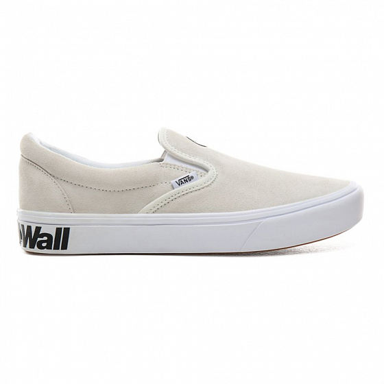 vans slip on comfy cush
