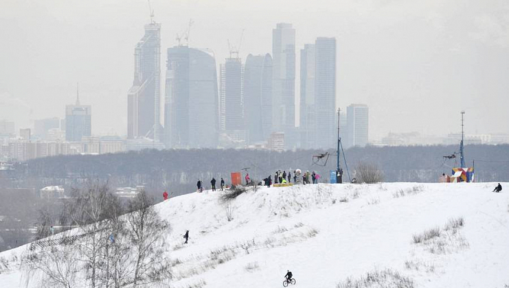 Где покататься на горных лыжах или сноуборде в Москве